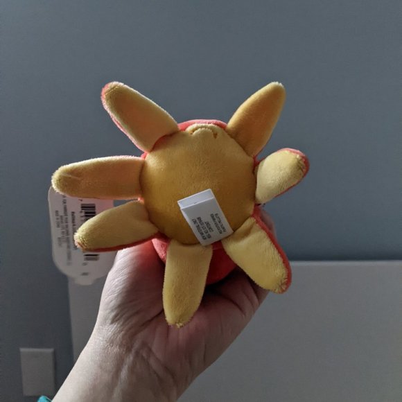 Hallmark Itty Bitty Hank Plush - Picture 4 of 5